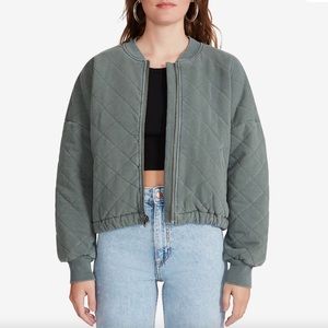 NWT BB Dakota Stay Bomb / Steve Madden Bomber